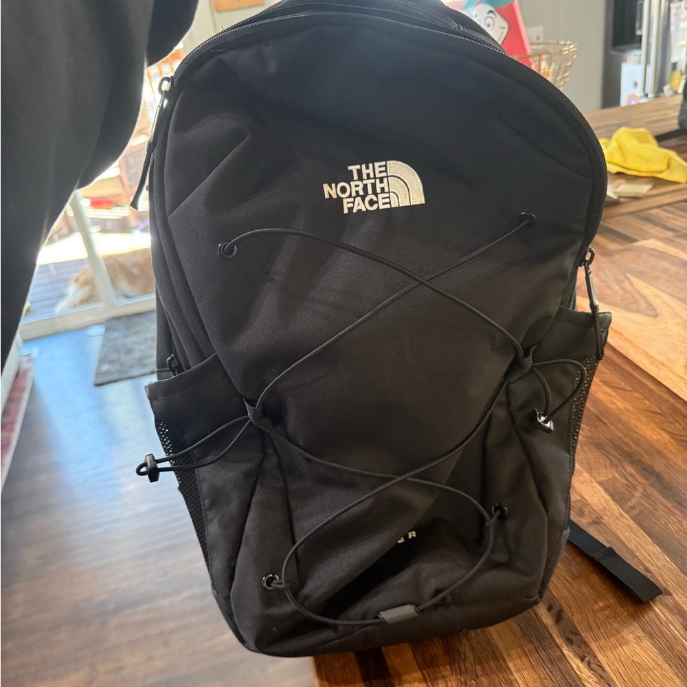 North face women’s jester backpack - Picture 2 of 7